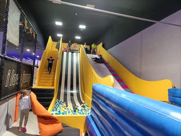 Cumpleaños infantil en X-Jump Alicante