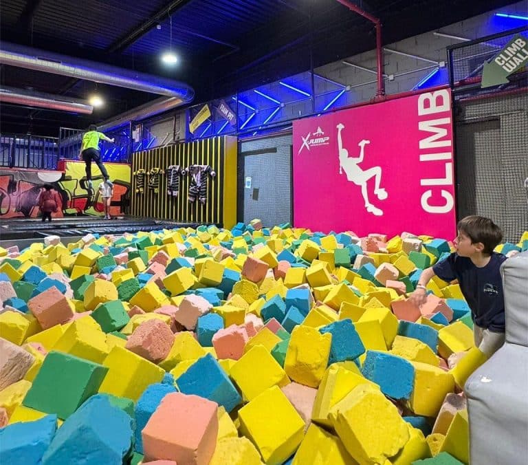 Cumpleaños infantil en X-Jump Avilés