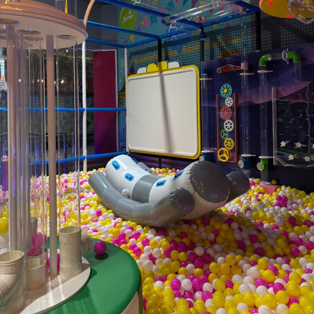 Zona Kids en el centro X-Jump Avilés